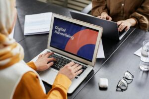 Servi-Concept : Optimisation de fiche Google pour Toulouse et l'Occitanie